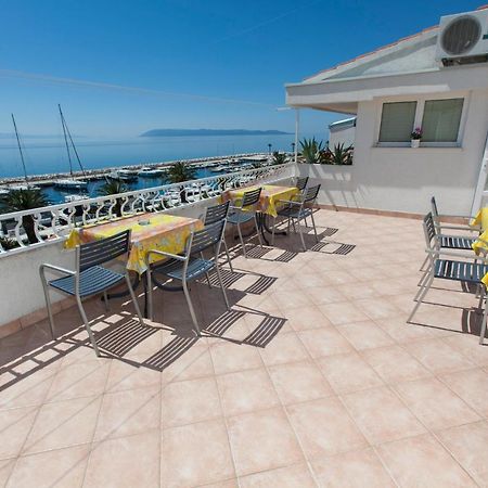 Apartments Milana Tučepi Esterno foto