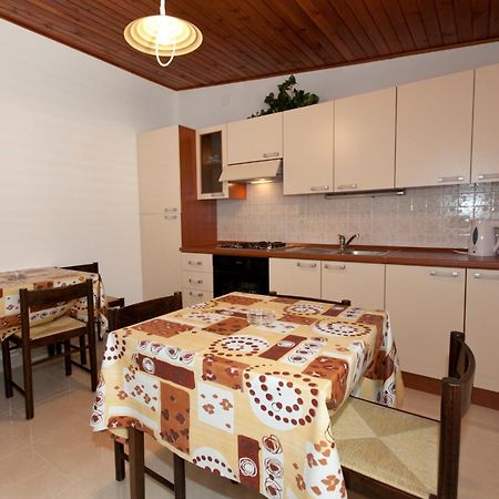 Apartments Milana Tučepi Esterno foto