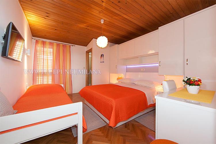 Apartments Milana Tučepi Esterno foto