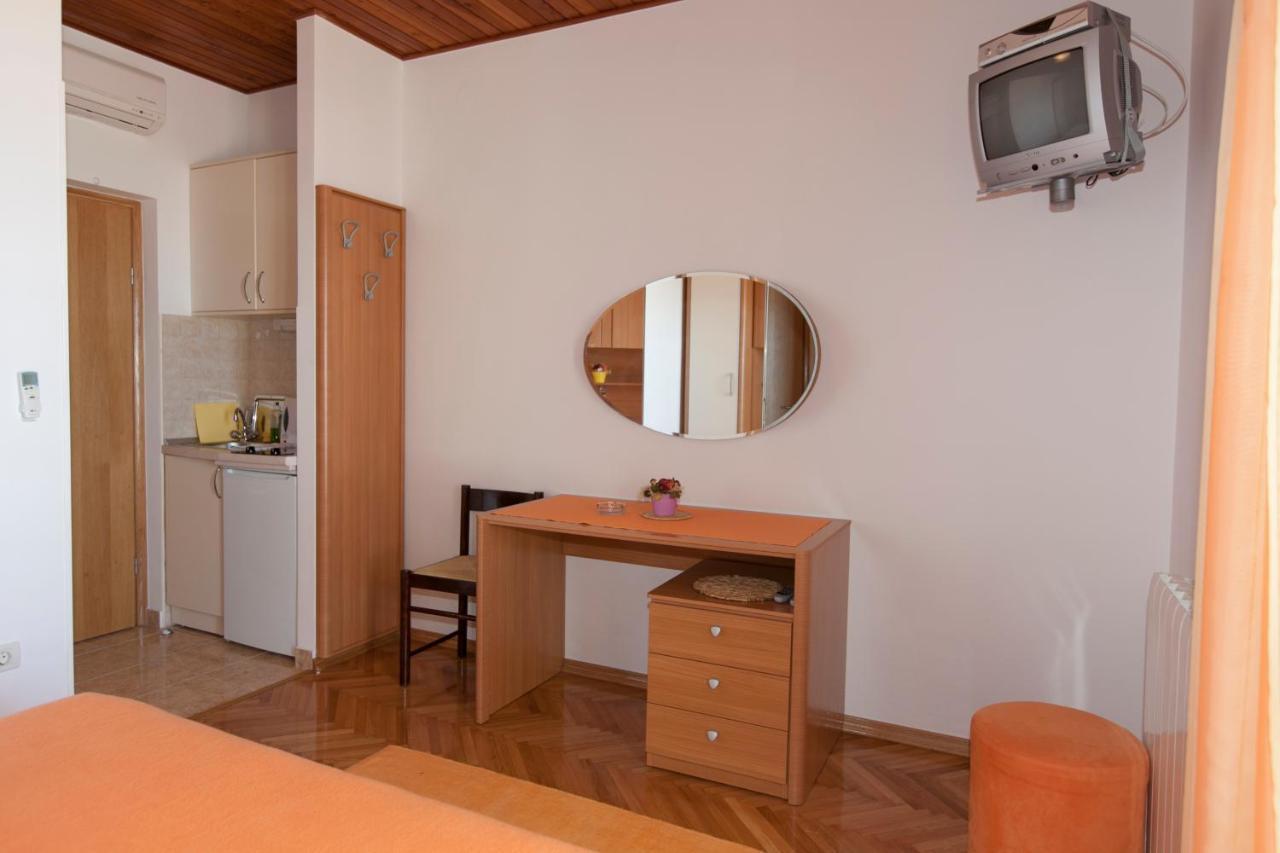 Apartments Milana Tučepi Esterno foto