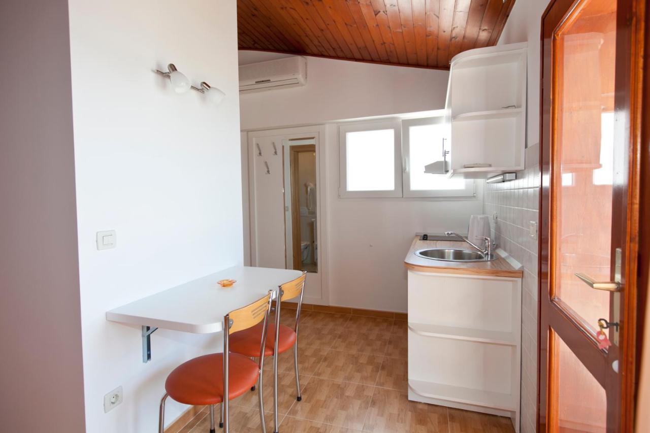 Apartments Milana Tučepi Esterno foto